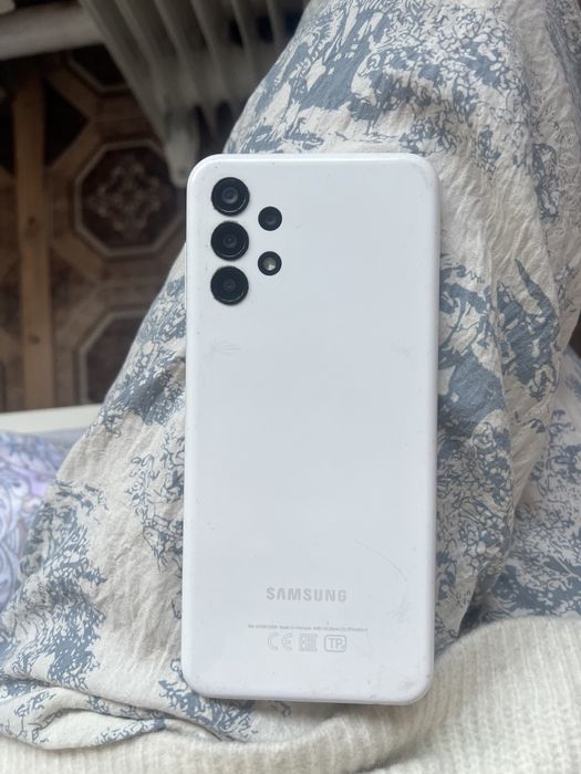 Самсунг А 32 б/у