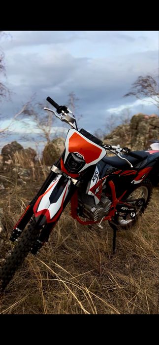 Продам мотоцикл kayo k2pro