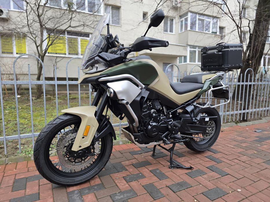 CFMOTO 800MT Touring 2023