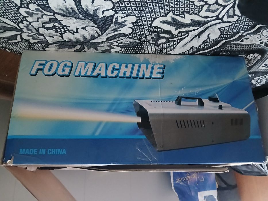 Дым машина новая