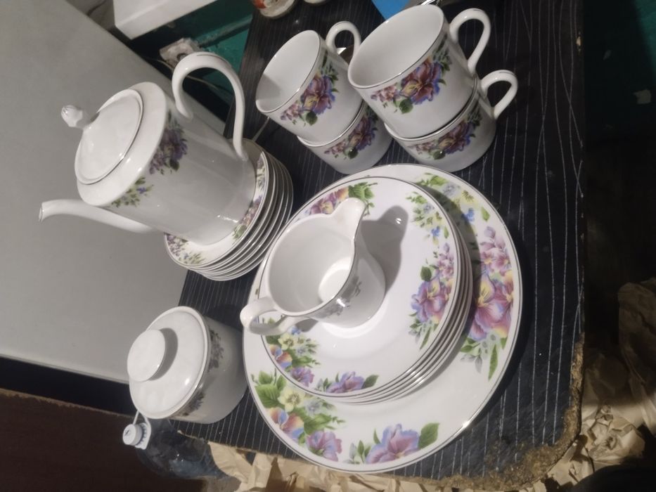 Чайный сервиз из 15 предметов