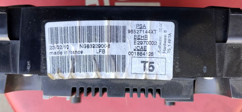 Dezmembrez Peugeot 307 / piese de vanzare