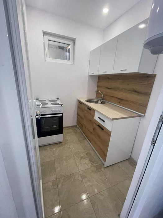 Продава се Тристаен апартамент в Пловдив, Мараша - 78 кв.м за 850 €/кв.м - Снимка #2