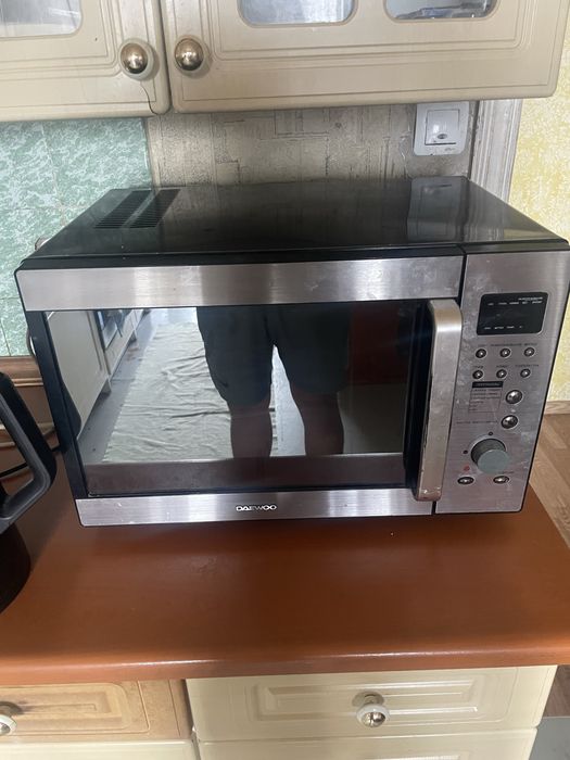Продам микровалновку