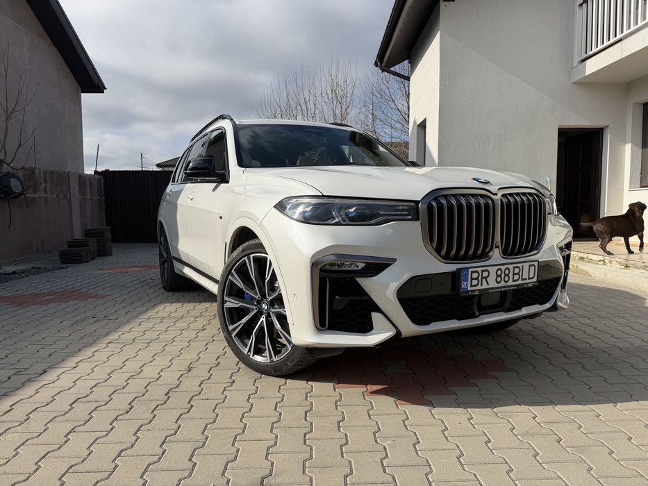 Vând sau schimb BMW X7 xDrive50d M-Packet 2020