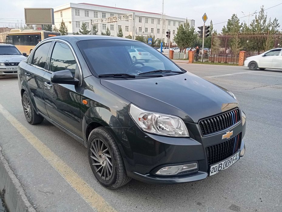 Nexia 3 продаеться