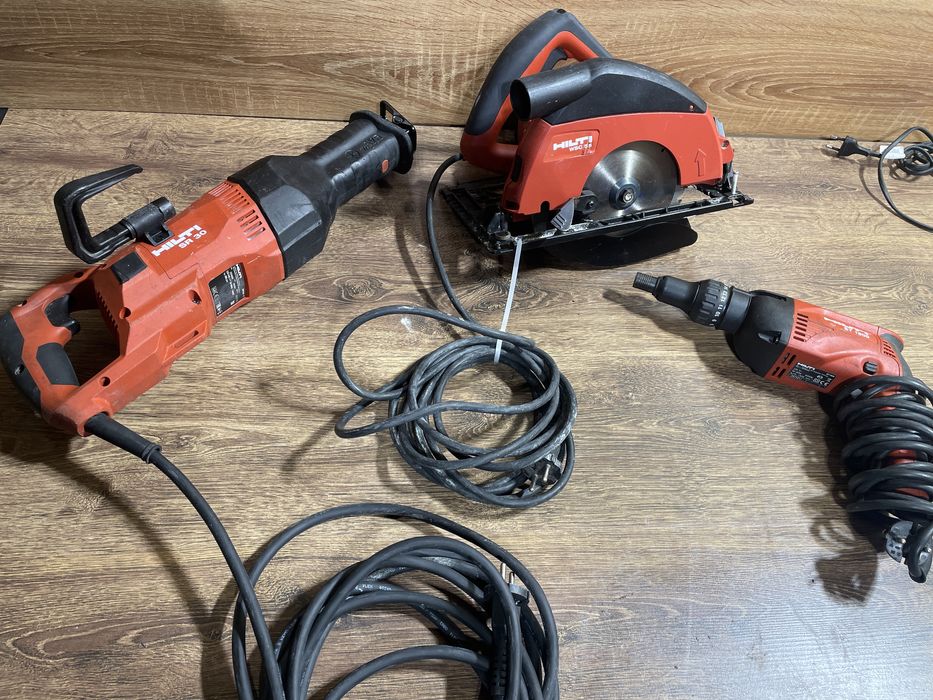 Set hilti sr 30 + wsc 55 + st 1800 pret 1500 ron toate
