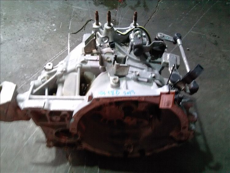 cutie de viteze 1.8d mitsubishi asx an fabr. 2013