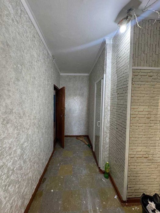 Сергелийский район Спутник 15 1/3/5 43,0 кв.м. балкон 2*6