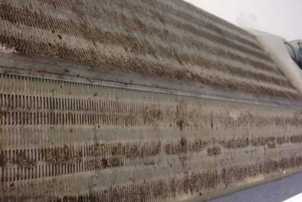 Reparatii,revizie,curatare si tratare antibacteriana aer conditionat.