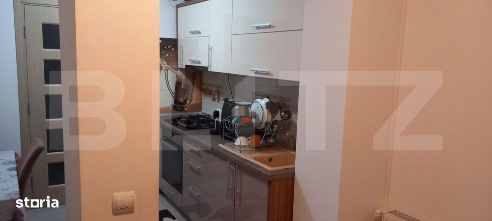Apartament 4 camere, 80 mp, zona Micro 3