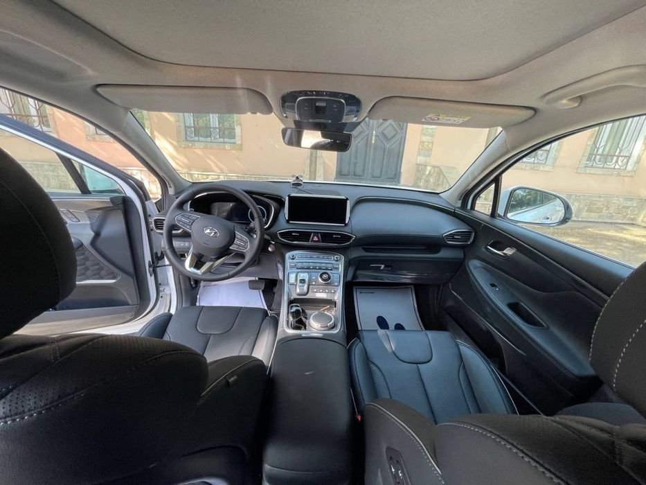 Hyundai Santa Fe сотаман