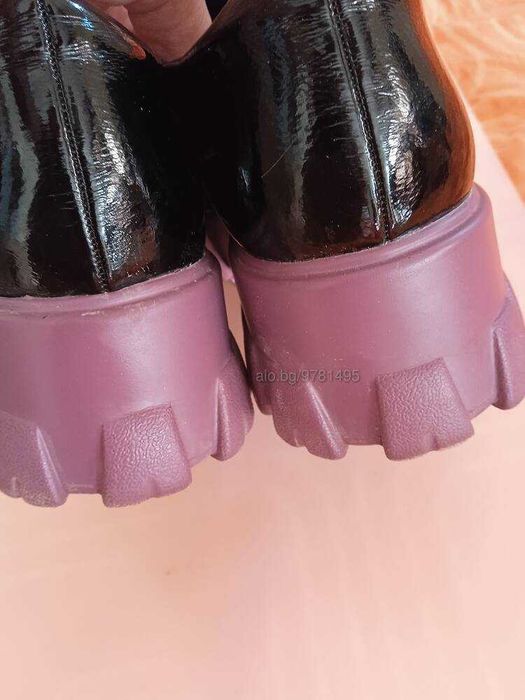 Обувки Тенденз кожени 39 размер