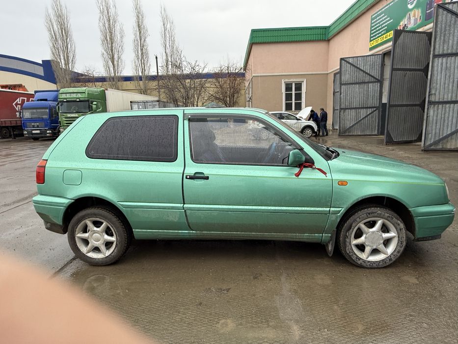 Volkswagen Golf, 1995 года