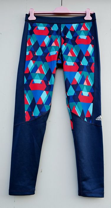 Adidas оригинален дамски клин Л размер