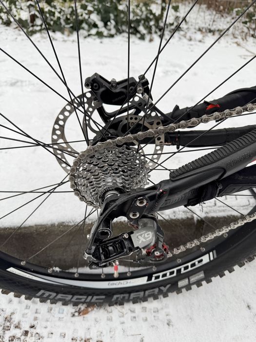 Bicicleta Commencal V4 Supreme Downhill