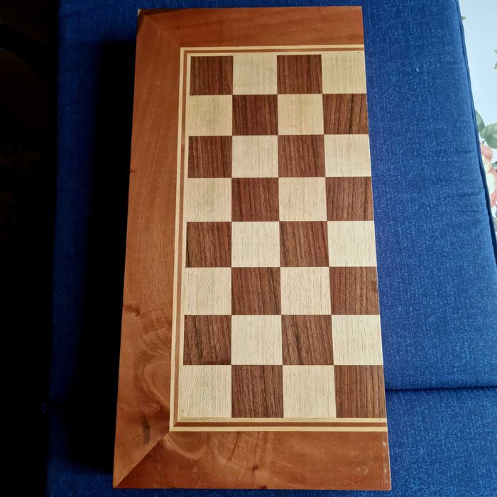 Класическа Дървена BG Табла