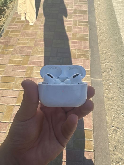 Air pods pro ( оригинальные )