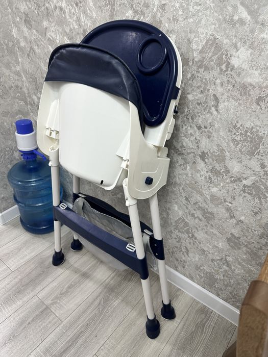 Продам детский стульчик для кормления