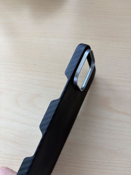 Husă premium Urban Gadgets MagSafe pentru iPhone 16 Pro Max – ca nouă