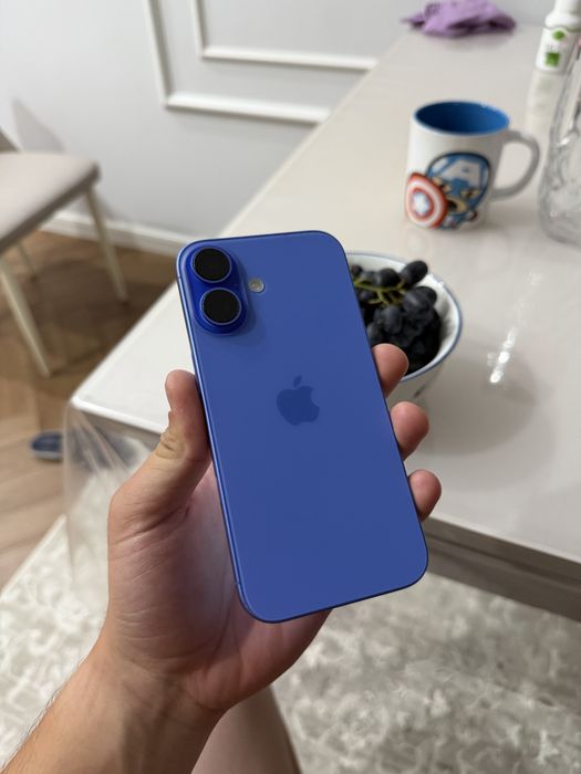 Iphone 16 с каробкой