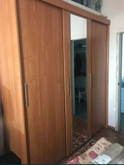 Продается шкаф купе