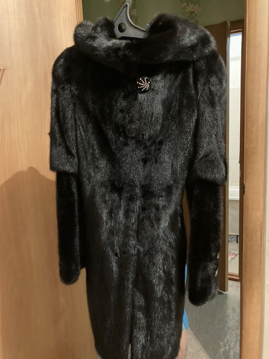 срочно продам норковую шубу