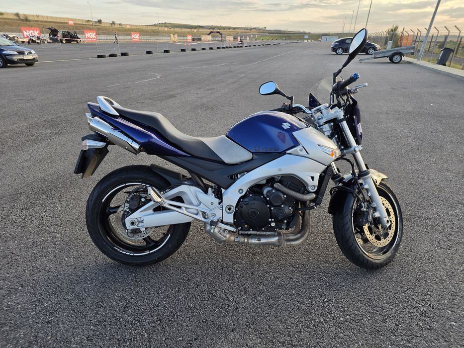 Suzuki GSR600 Yoshimura