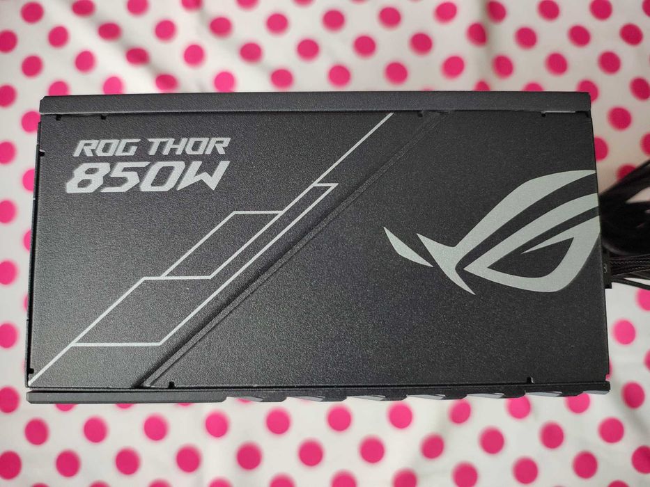 Sursa PC ASUS Thor 850W Platinum.
