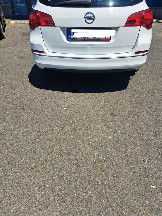 opel Astra J 2014