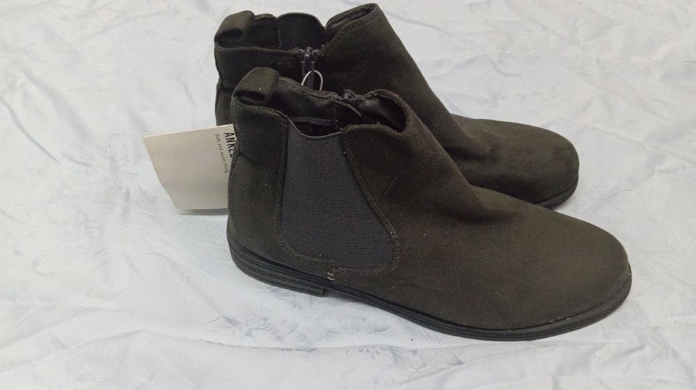 Ниски боти, 40 номер