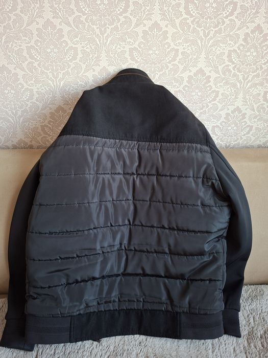 Куртка весна , осень.