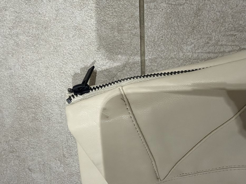Бежов кожен клин Zara