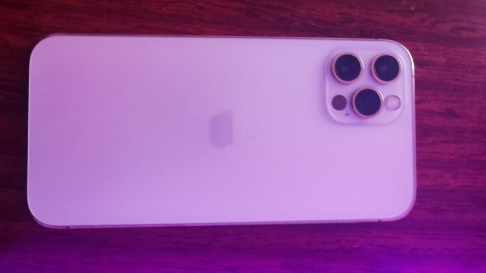 Продам айфон 12 про торг при осмотре