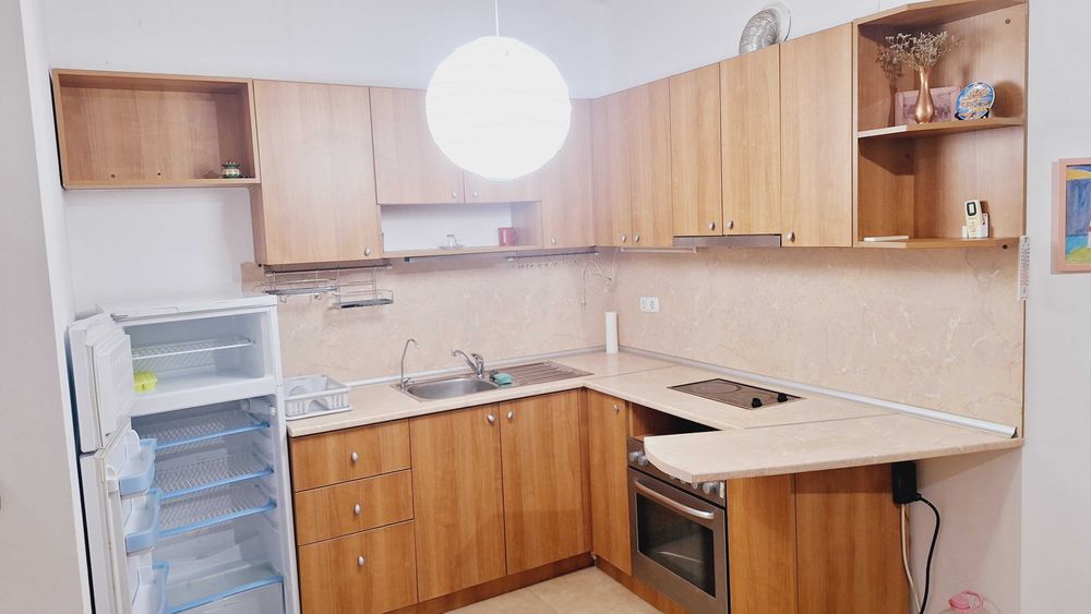Дава се под наем Тристаен апартамент в Варна, Бриз - 102 кв.м за 598.23 € - Снимка #4