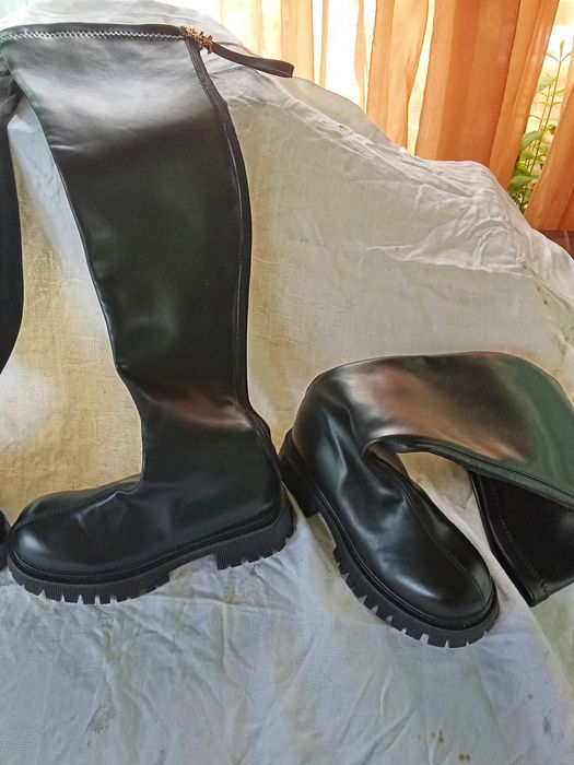 Продам Сапоги Ботфорты