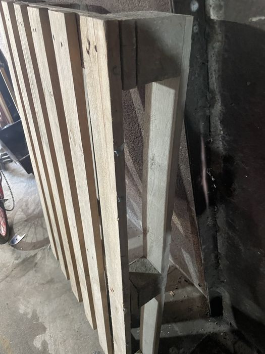 Поддоны б/у 6 штук