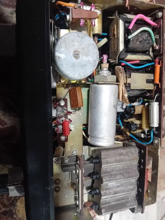 Radio auto rusesc pt Moskvich