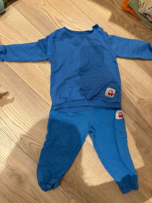 Дрехи от новородено до 8-9 месеца