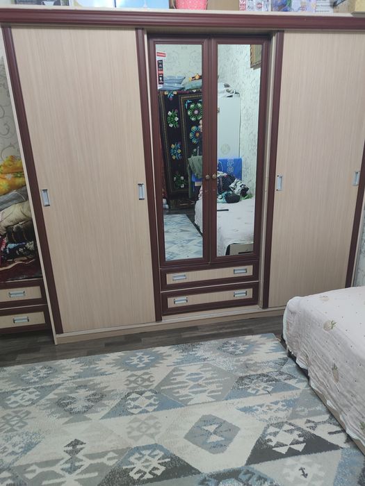 Спальний шкаф мебель