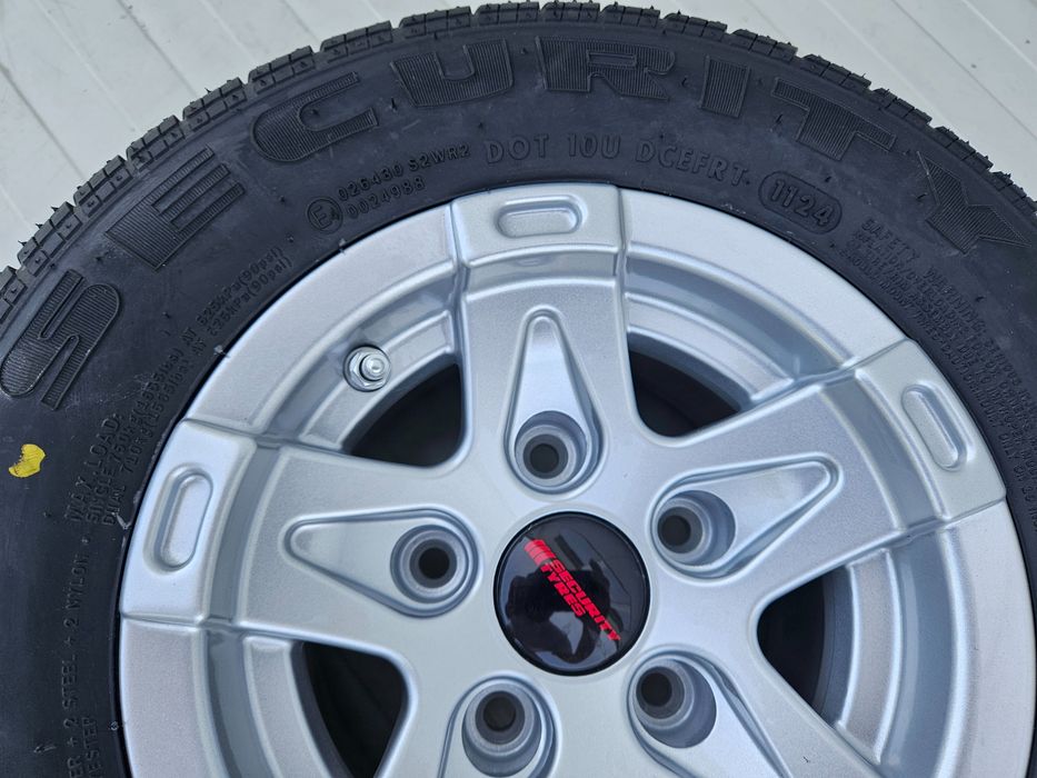 Roata completa 195/55 R10C, Anvelopa Security pe Janta aliaj ET-4