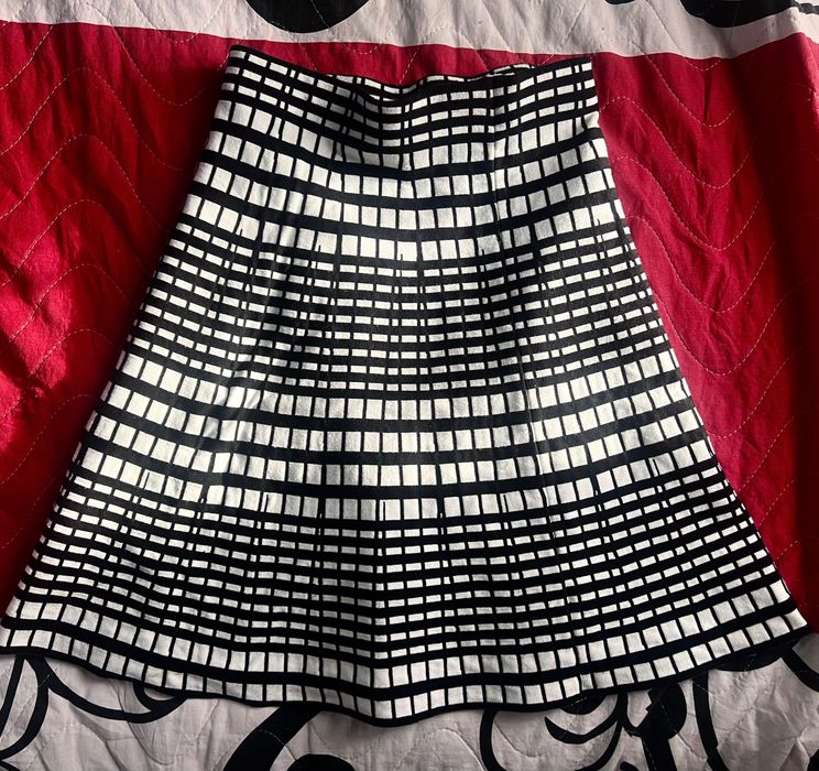 Срочно. Стильная, тёплая юбка