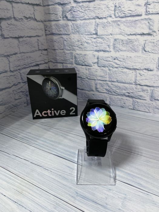 Смарт часы Samsung Activ 2