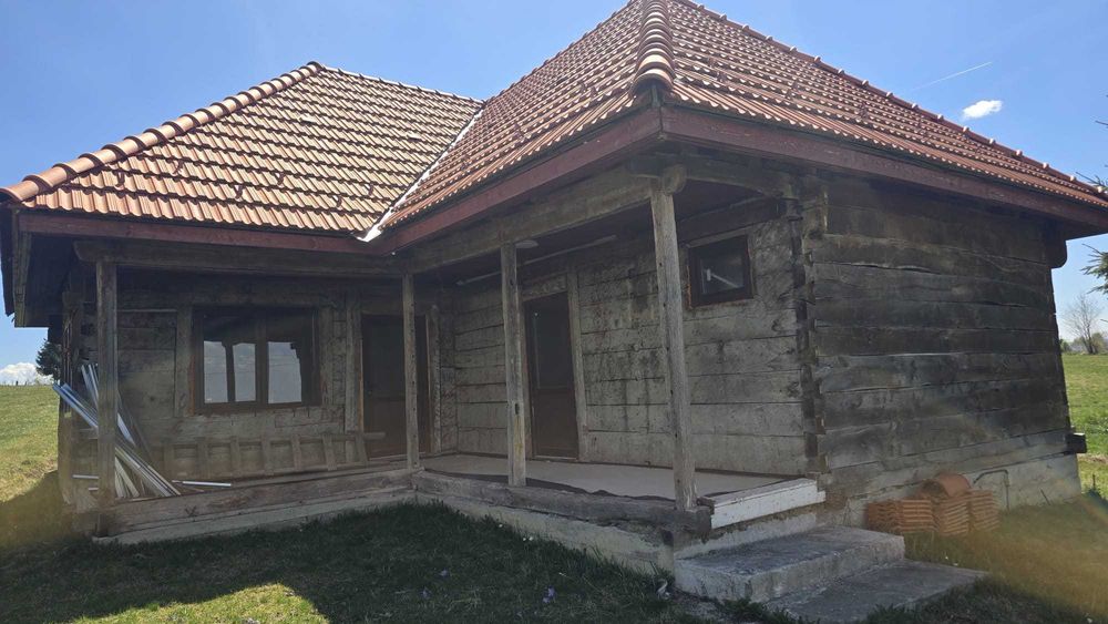Casă relocabilă lemn stejar - la cerere se poate adăuga și un cost suplimentar de demontare, transport și remontare