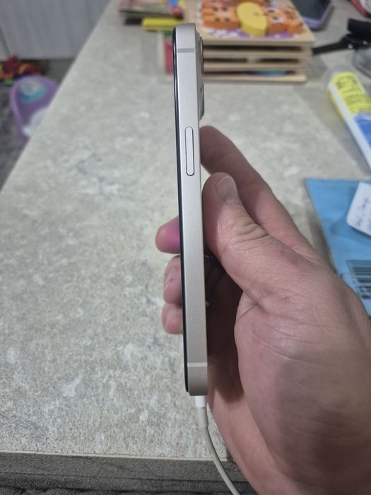 Айфон 13-128 гб без торга