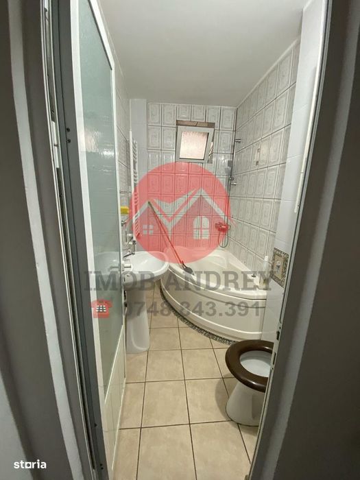 Apartament de inchiriat, 2 camere, centrala proprie