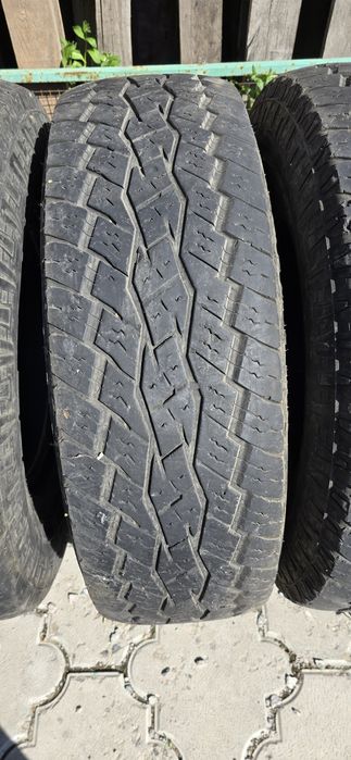 Шины Toyo A/T, б. У, 265,75 R16