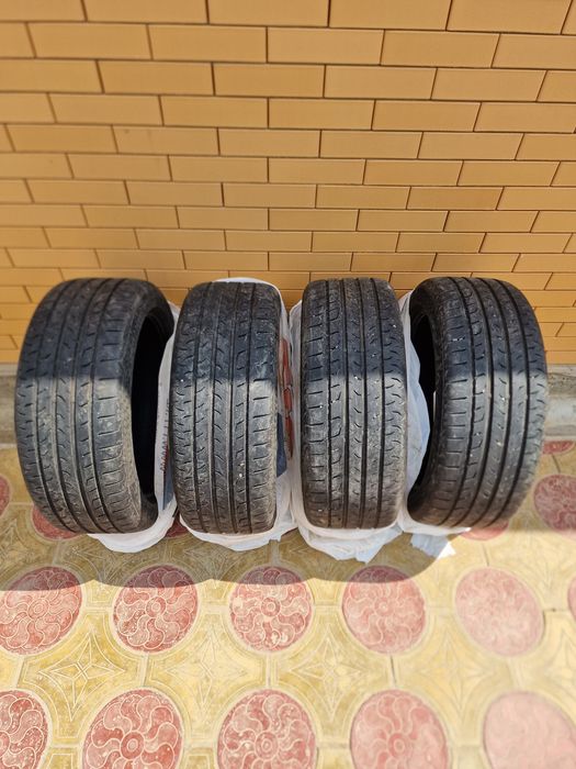 Комплект шин Continental MaxContact MC6.