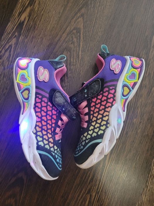 Skechers nr.31 cu 20.5 cm