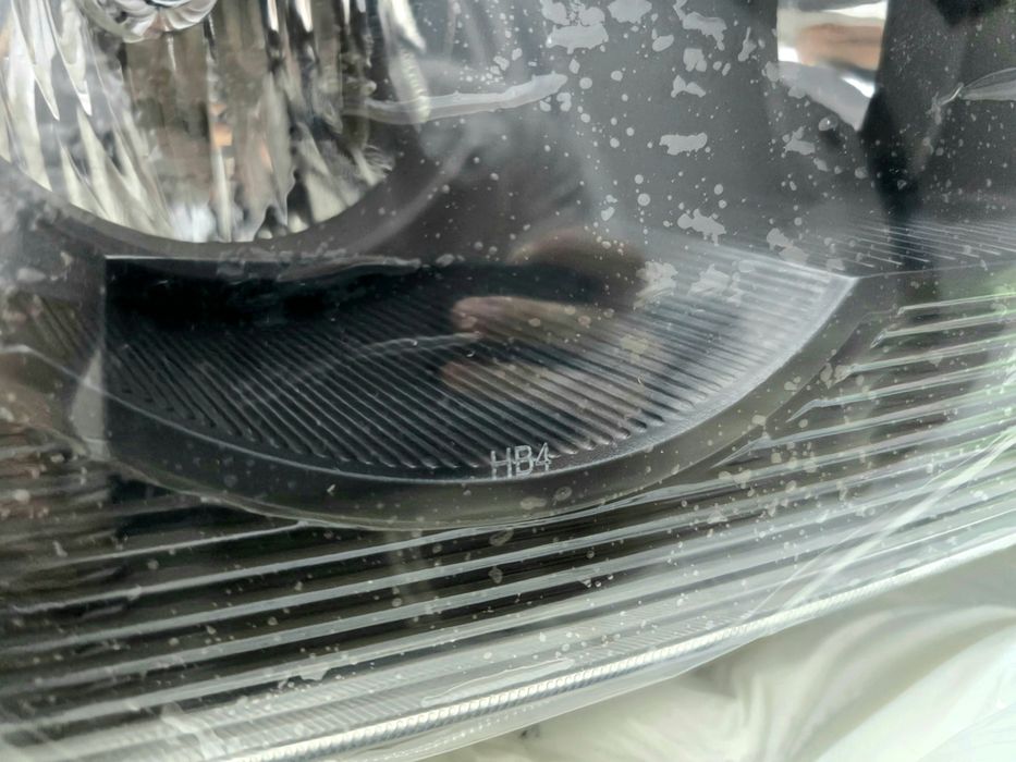 Галогенные фары (smoked) Chrysler 300C